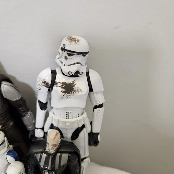 Star Wars Action Figure Set - Black, White, Tan - Picture 14 of 16